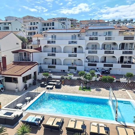 Luxury Apartments Silva With Sea View オクルグ・ゴルニ エクステリア 写真