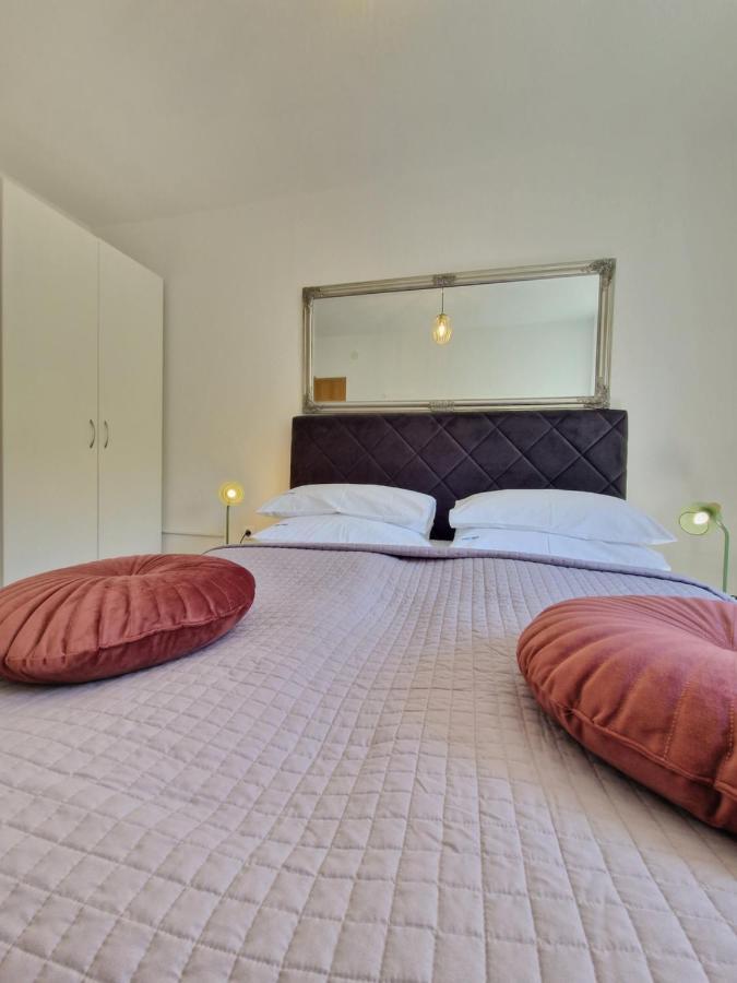 Luxury Apartments Silva With Sea View オクルグ・ゴルニ エクステリア 写真