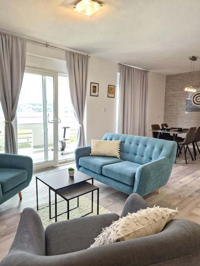 Luxury Apartments Silva With Sea View オクルグ・ゴルニ エクステリア 写真