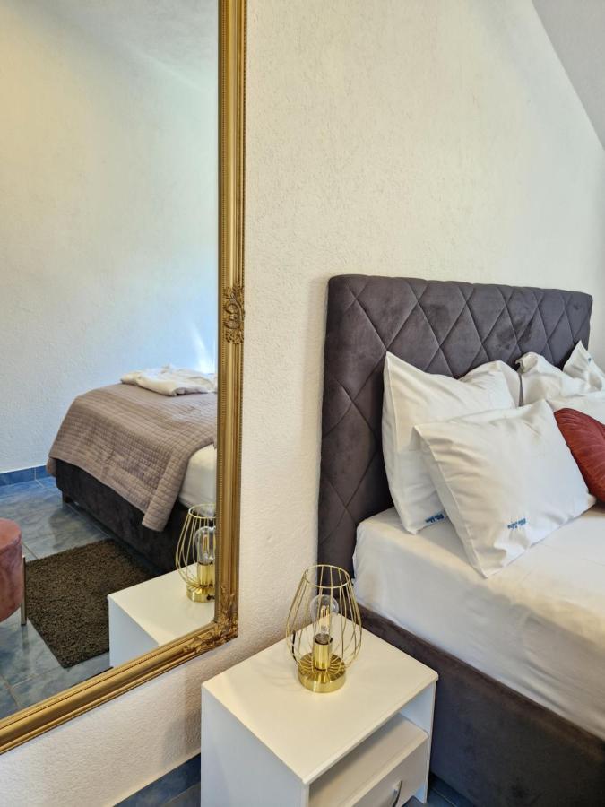 Luxury Apartments Silva With Sea View オクルグ・ゴルニ エクステリア 写真