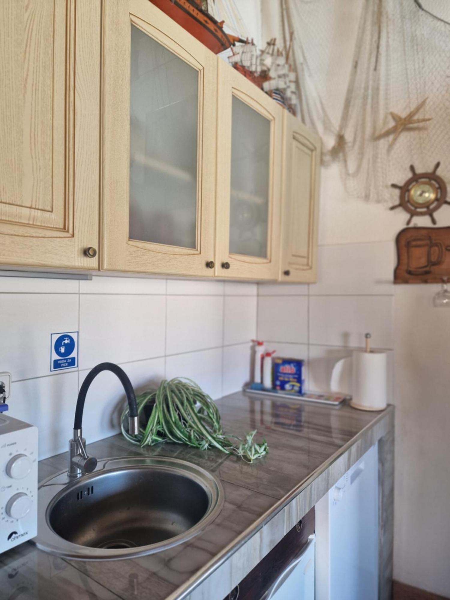 Luxury Apartments Silva With Sea View オクルグ・ゴルニ エクステリア 写真