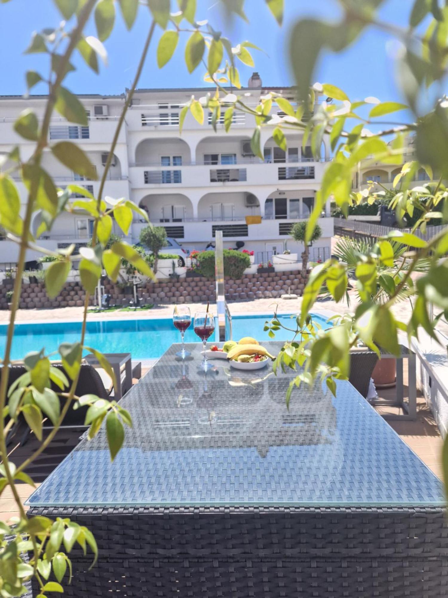 Luxury Apartments Silva With Sea View オクルグ・ゴルニ エクステリア 写真