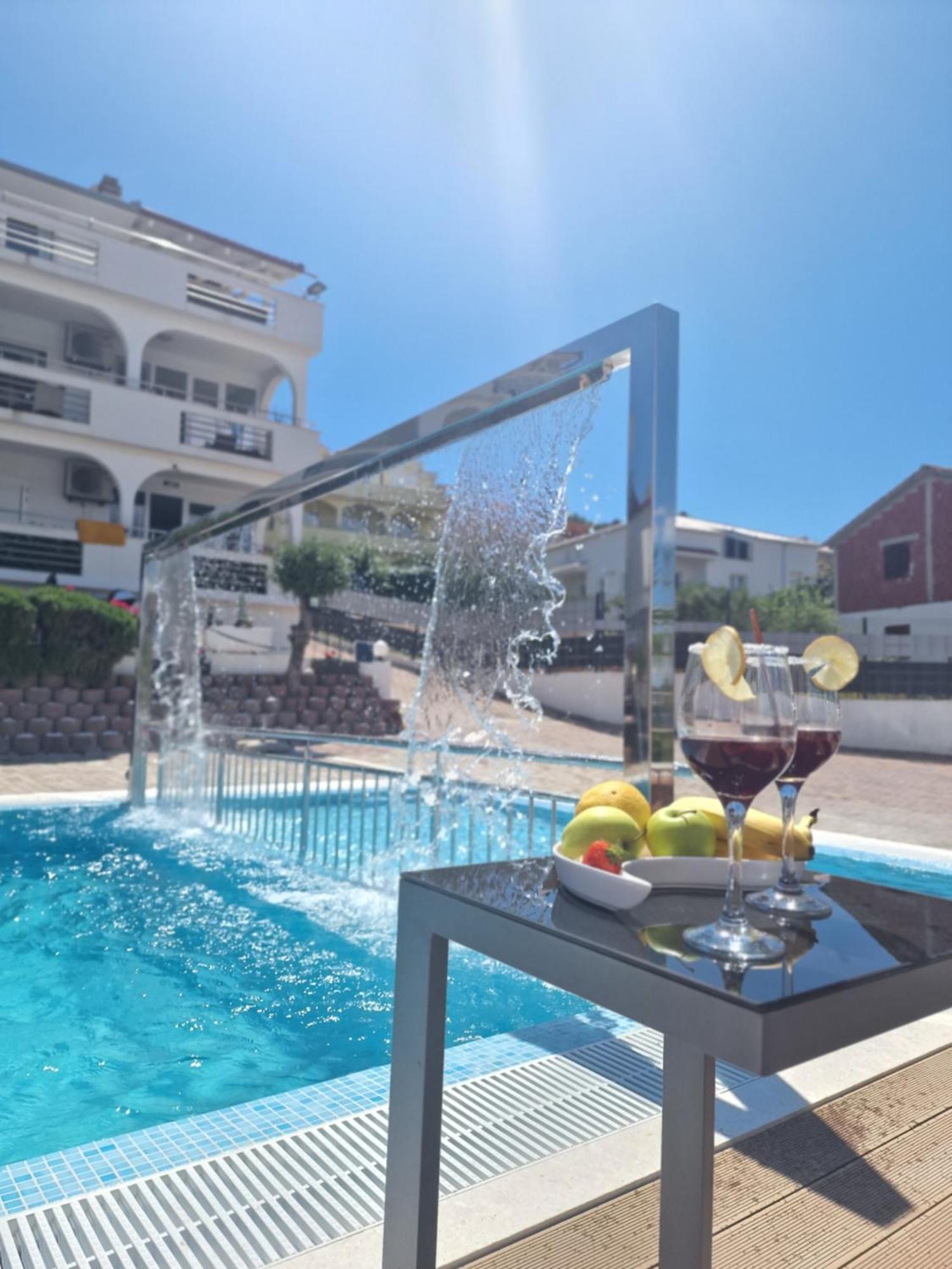 Luxury Apartments Silva With Sea View オクルグ・ゴルニ エクステリア 写真
