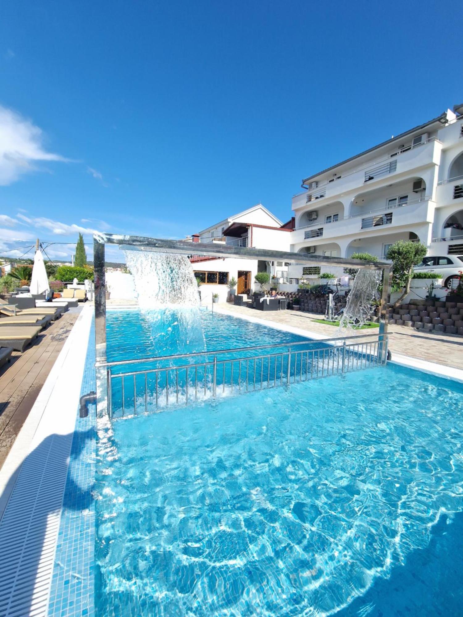 Luxury Apartments Silva With Sea View オクルグ・ゴルニ エクステリア 写真